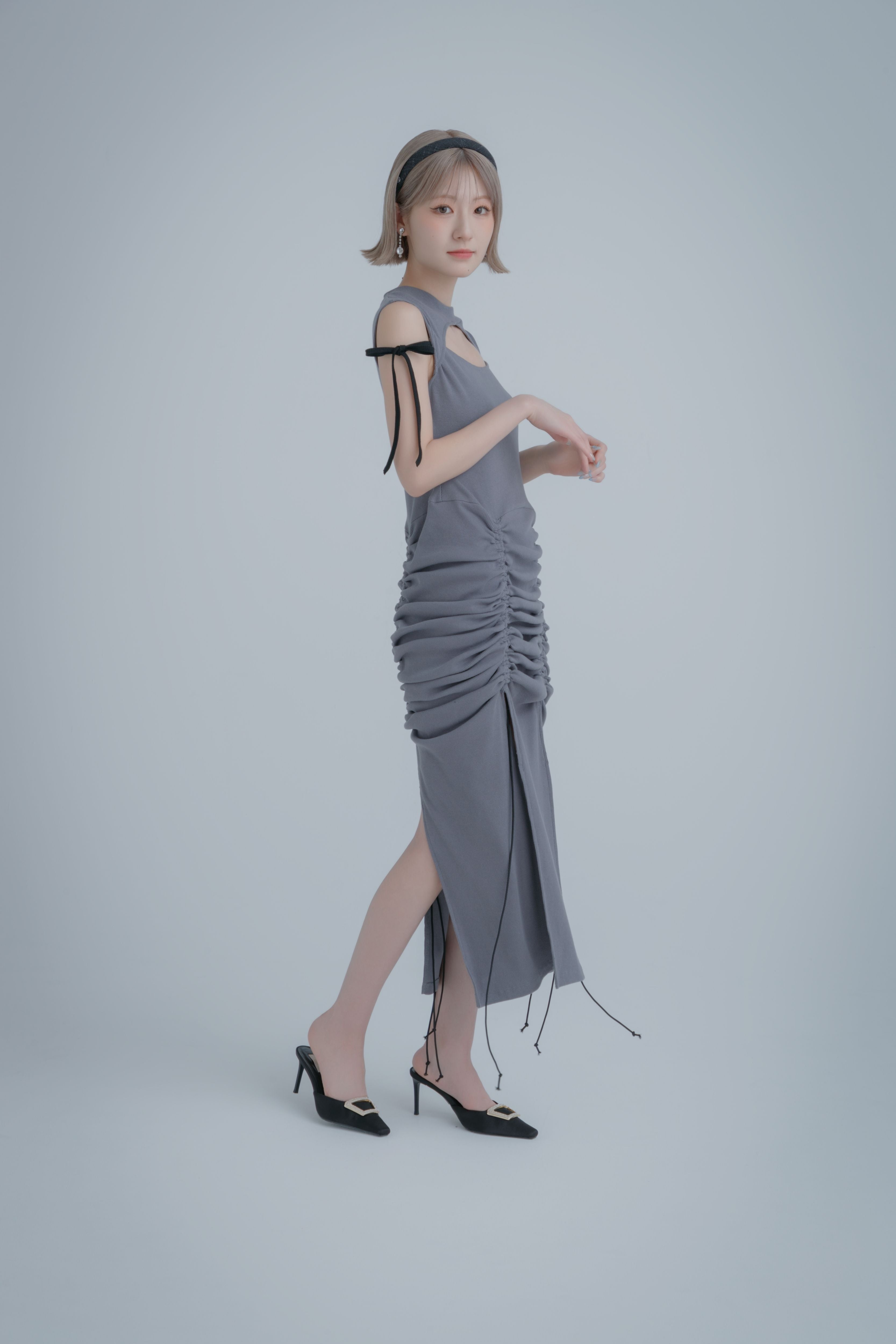 Ribbed Knit One-piece (Gray) – idelia